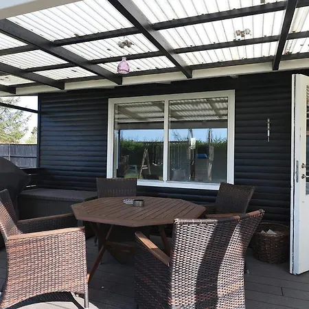 6 Person In Hadsund Holiday home Norre Hurup