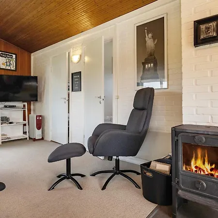 Holiday home 6 Person In Hadsund Norre Hurup